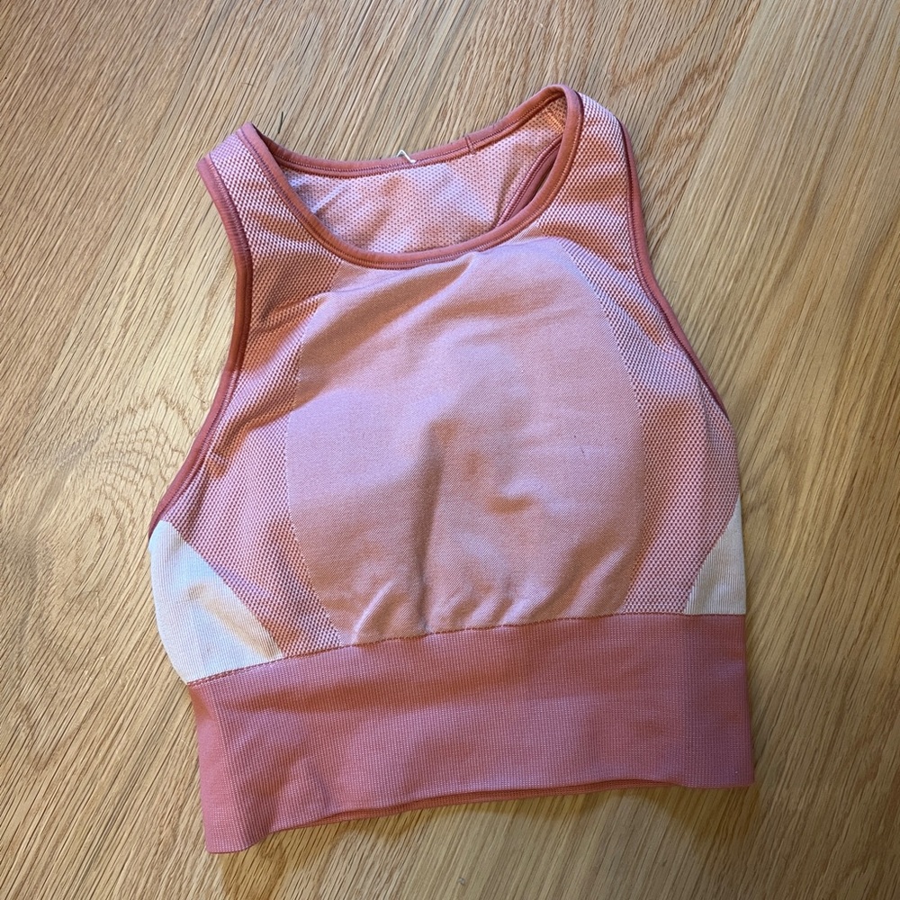 Lululemon Ebb to Train Bra Size 2